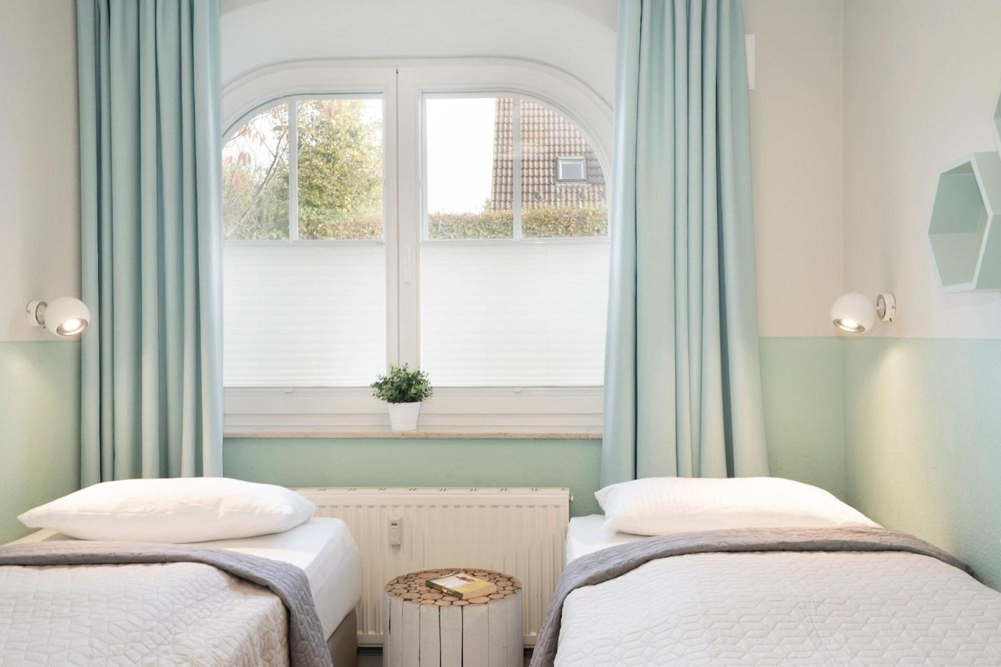 Haus Pegasus App 4 Apartment Scharbeutz Bagian luar foto