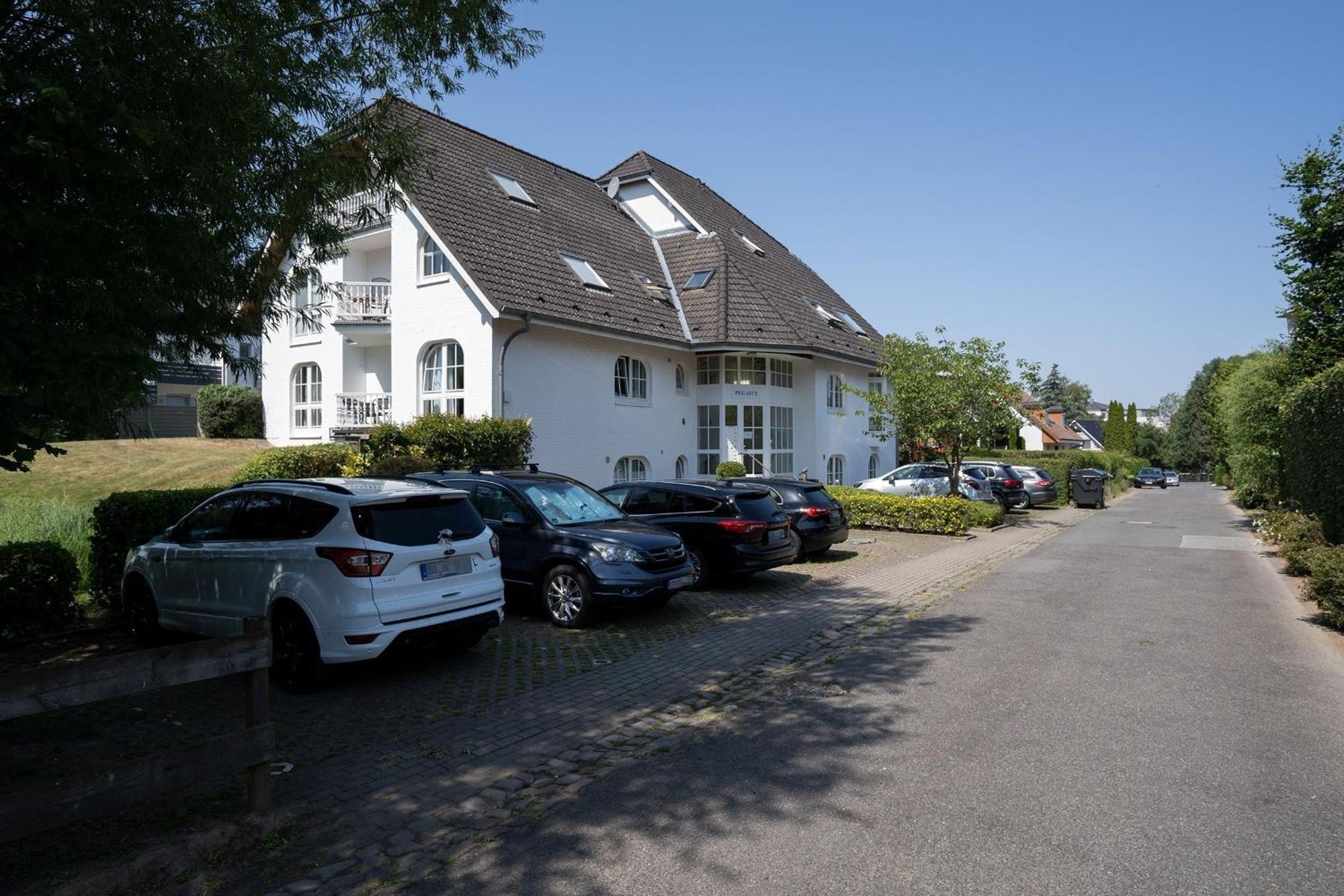 Haus Pegasus App 4 Apartment Scharbeutz Bagian luar foto